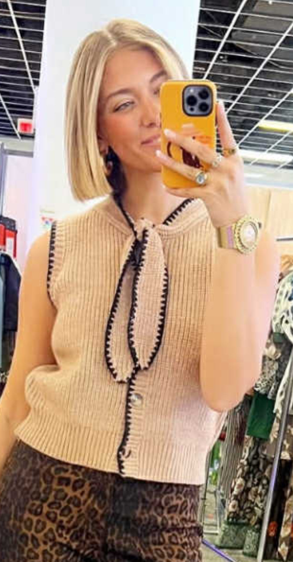 627 sleeveless top