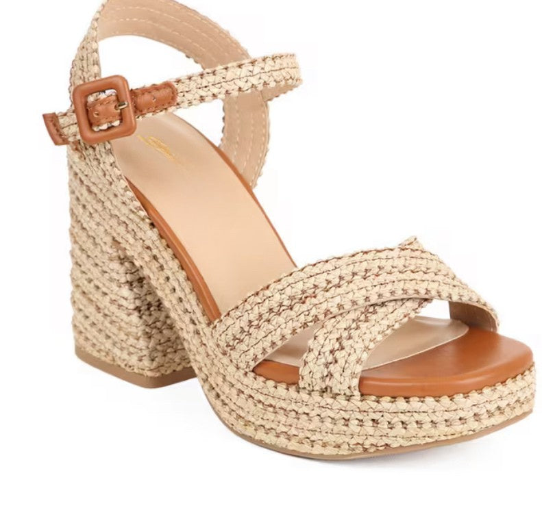 624 Raffia sandal