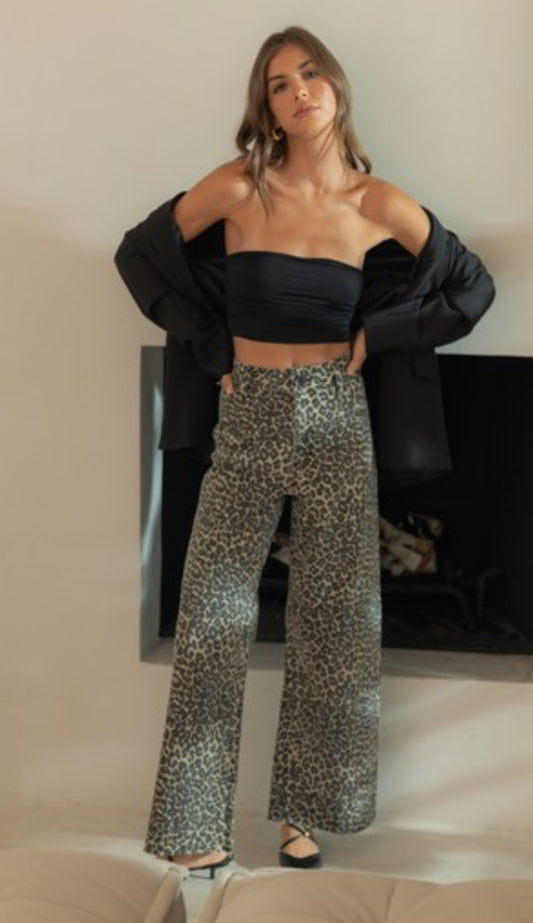 429 Leopard pants