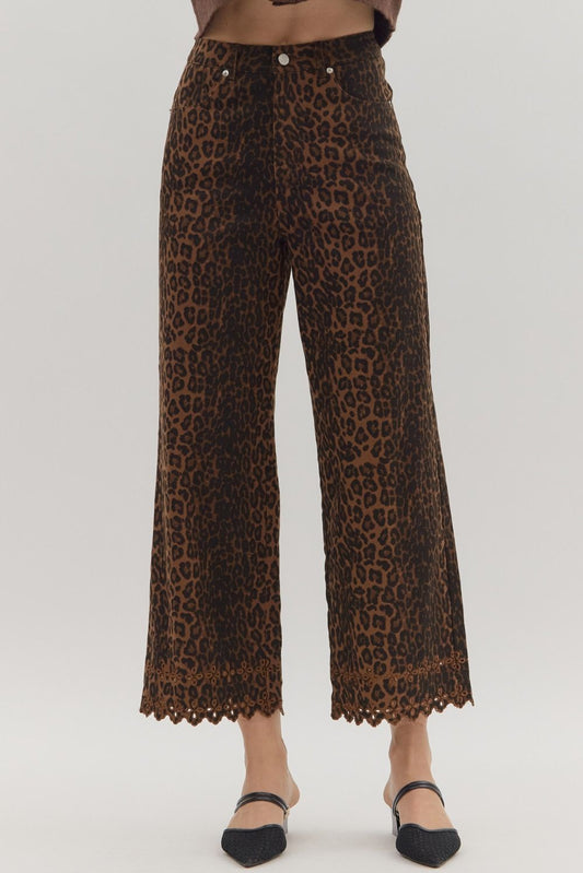 704 Leopard pants