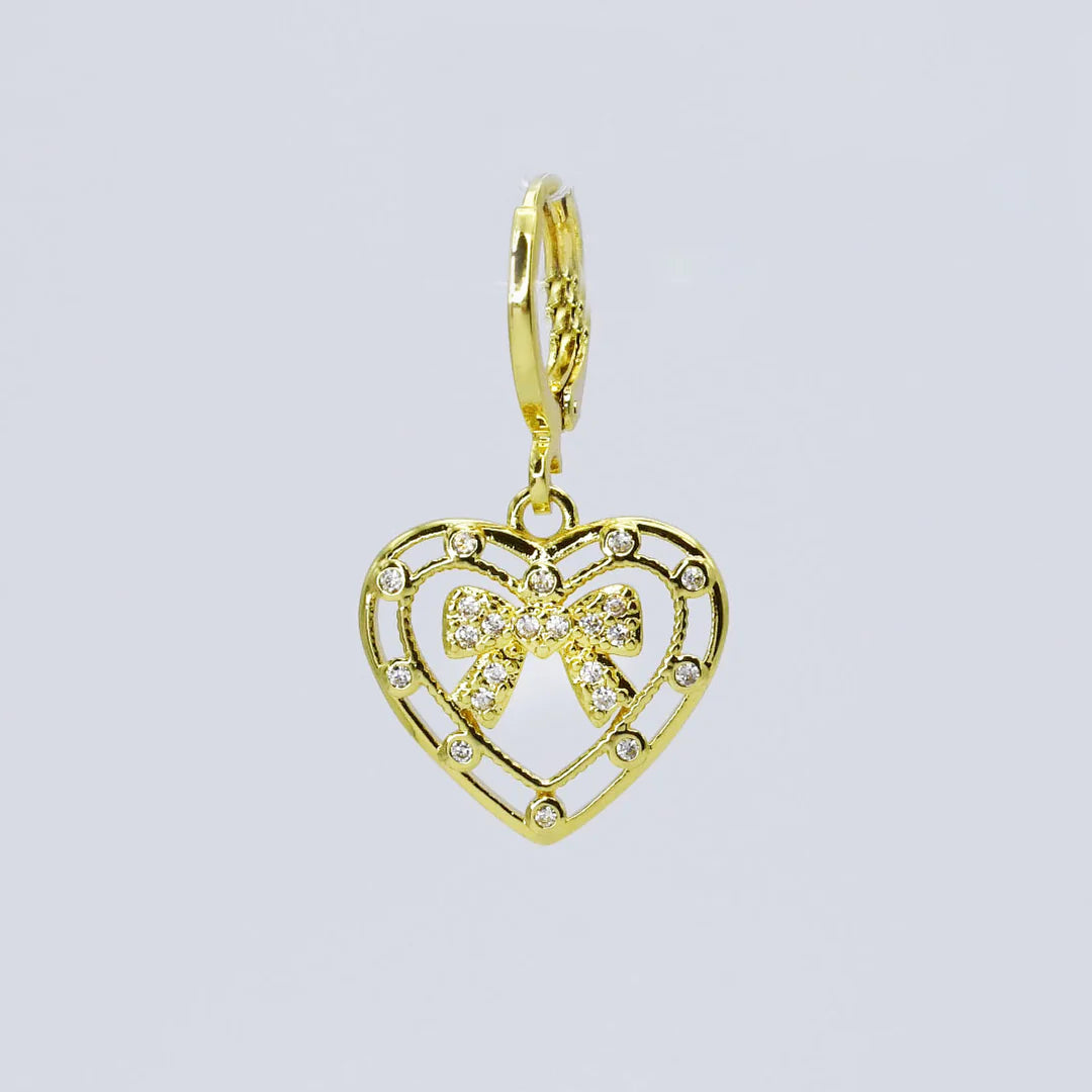 CH88 Heart bow gold charm