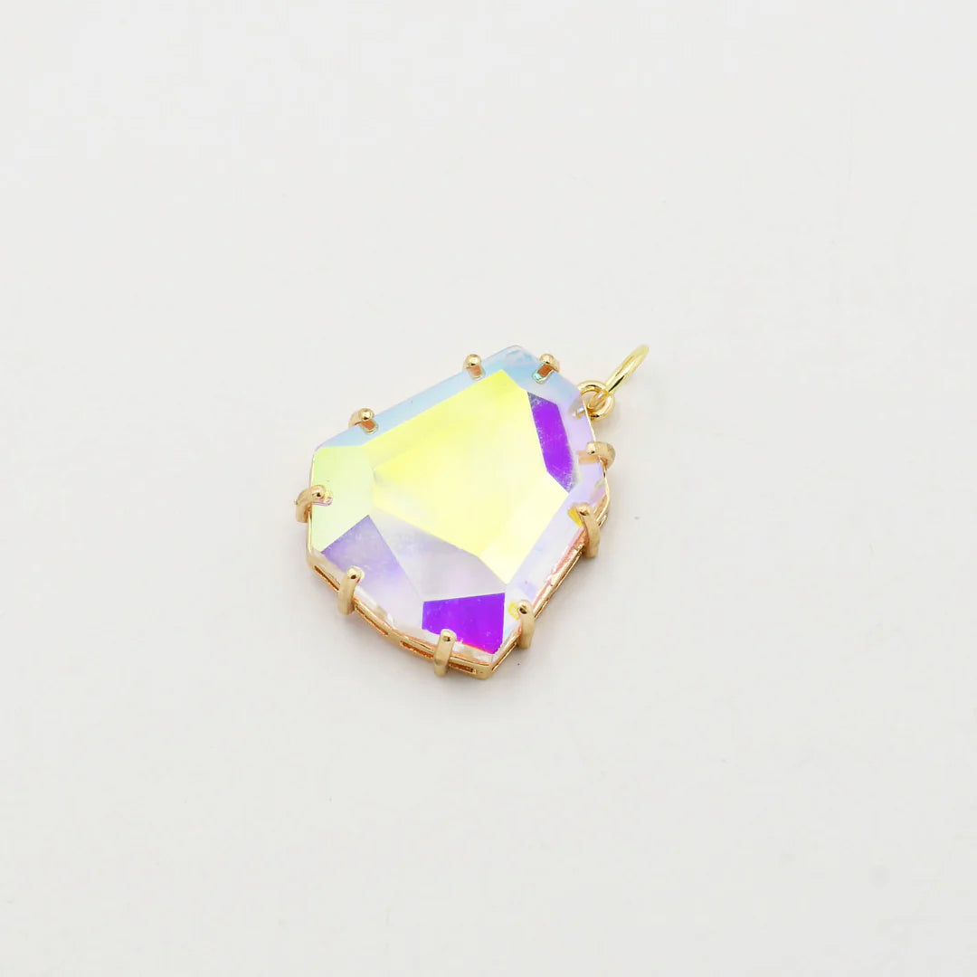 Charm/Iridescent Stone