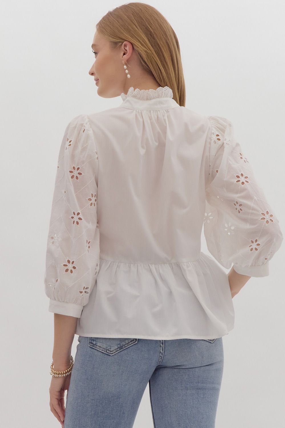 387 Eyelet top