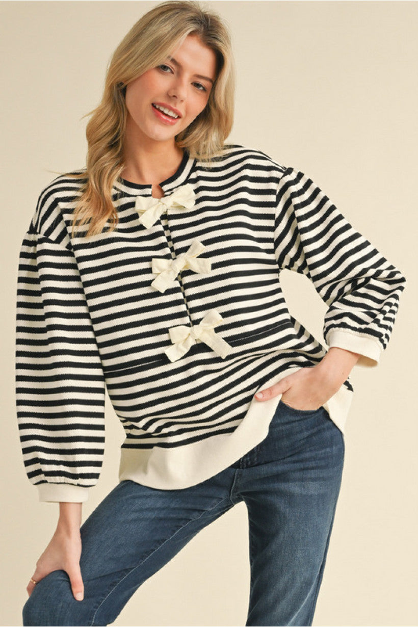 367 Stripe top with bows