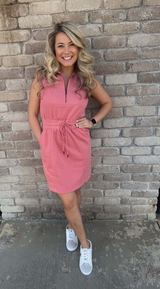 542 Zipped collar dress