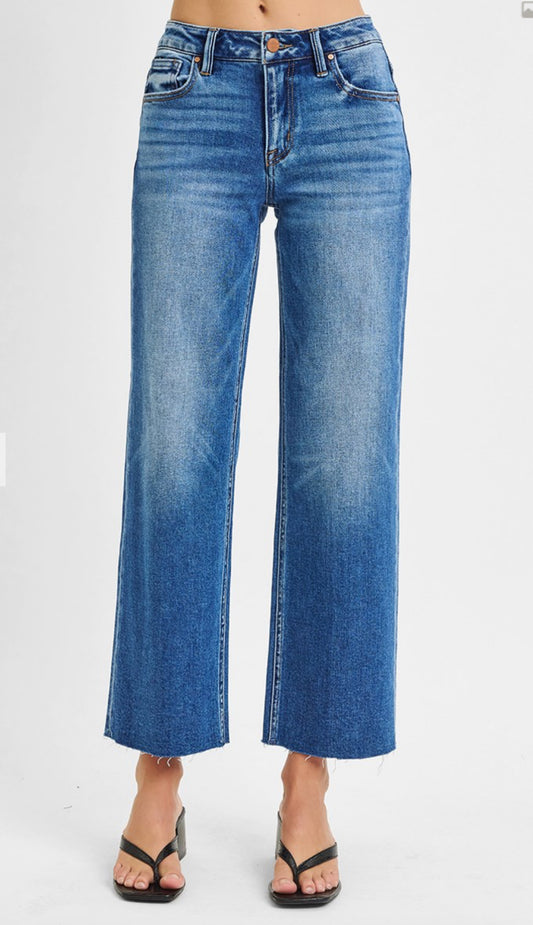 770 Mid Rise Crop